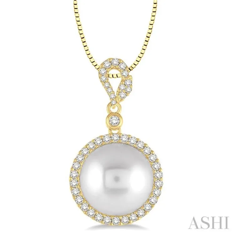 12x12MM Cultured Pearl and 3/8 Ctw Round Cut Diamond Pendant in 14K Yellow Gold with chain