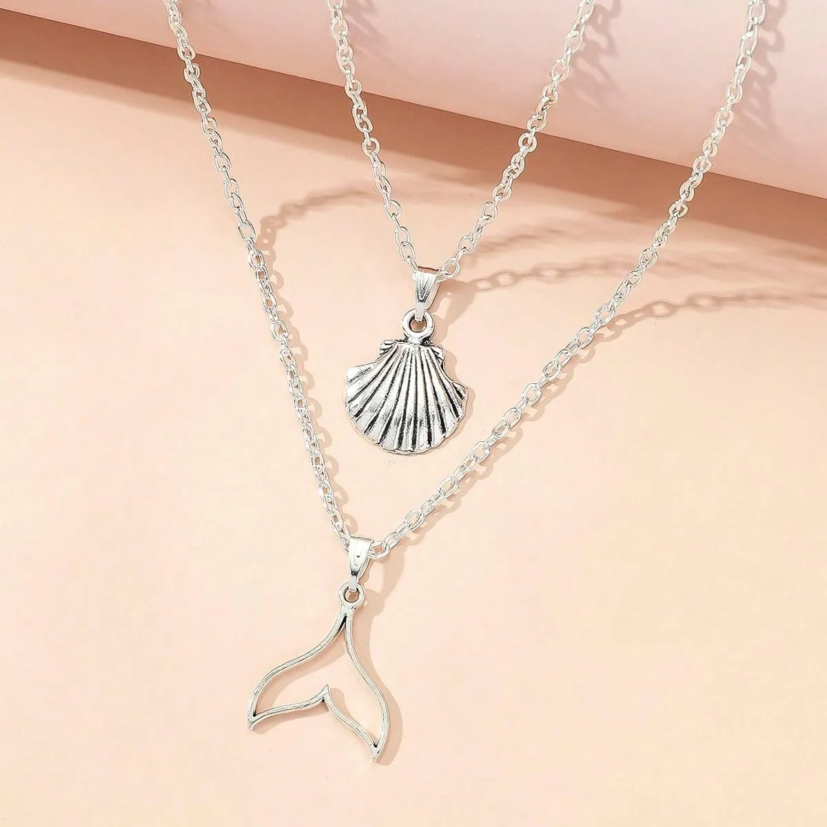 2pcs Couple Shell and Tail Charm Necklace Creative Necklace for Women Fashion