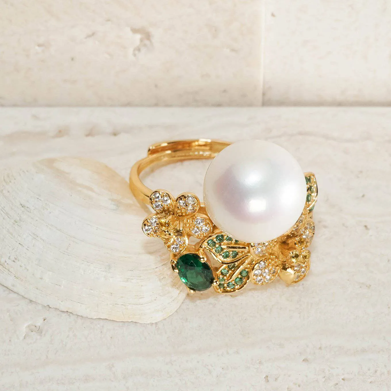 Elegant Edison Pearl Ring WR00105 | GARDENS