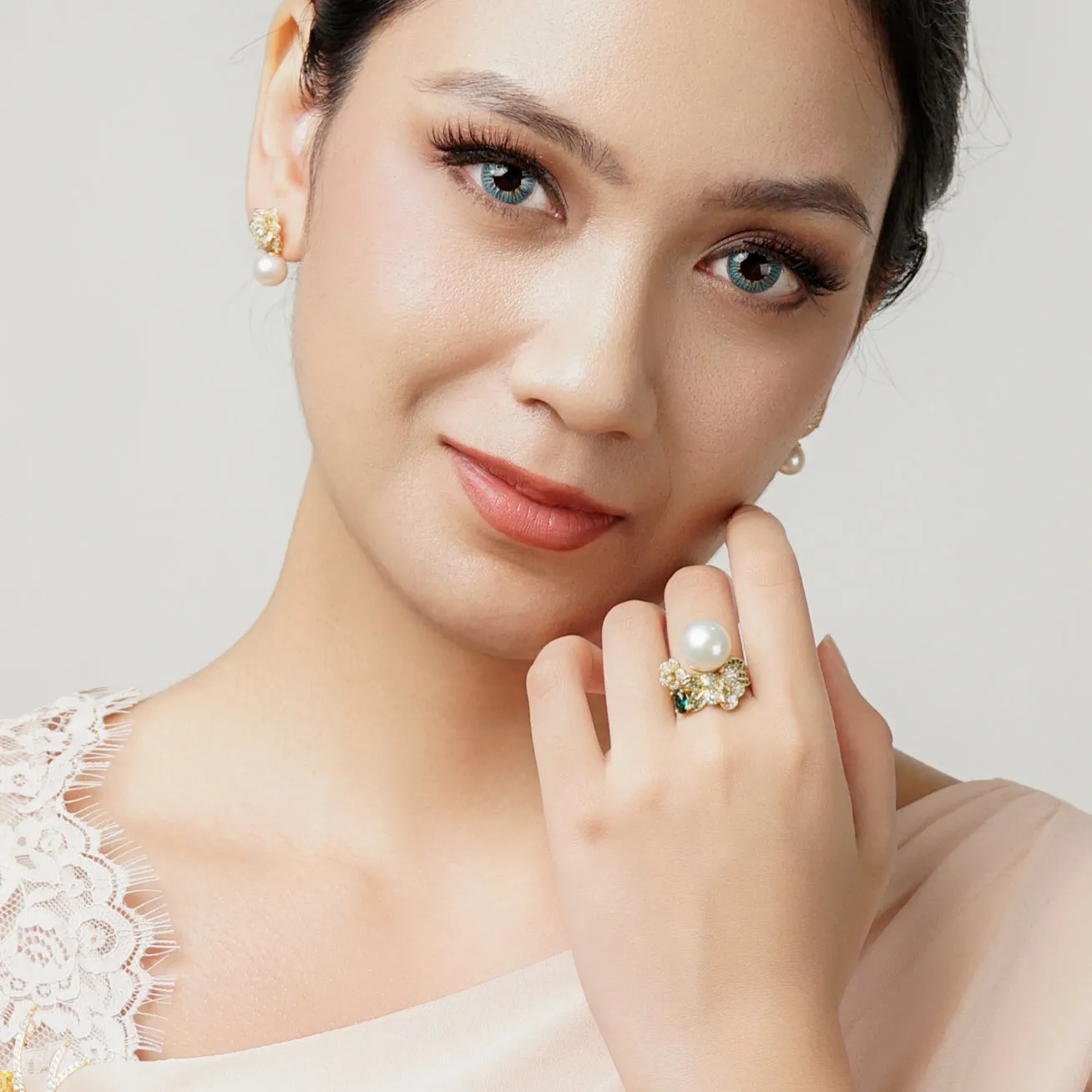 Elegant Edison Pearl Ring WR00105 | GARDENS