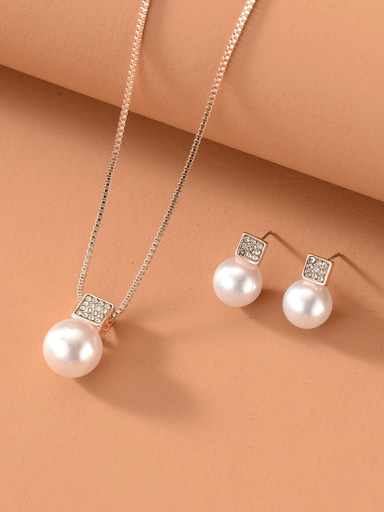 Faux Pearl Decor Necklace & Earrings Jewelry Set Jewelry Gift for Women