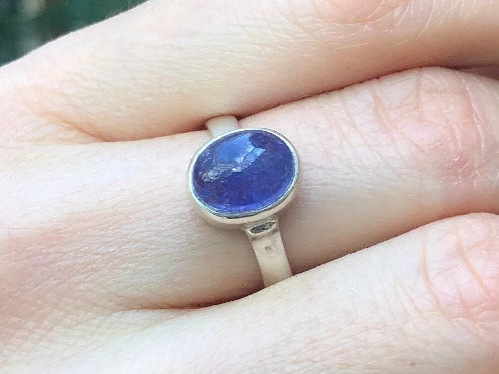 Genuine Tanzanite Ring - Blue Bezel Ring - Vintage Solitaire Ring