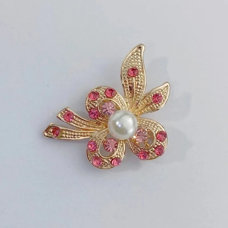 Glam Pin Geometric Alloy Inlay Artificial Pearls Rhinestones Women'S Brooches