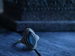 Labradorite Cassia Ring