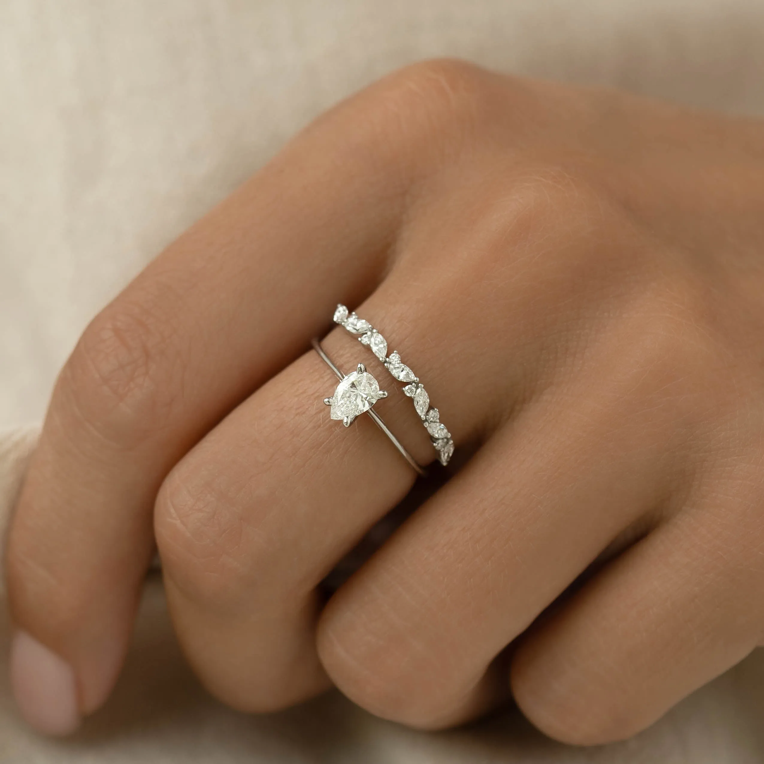 Marquise and Round Diamond Band White Gold - Cecilia