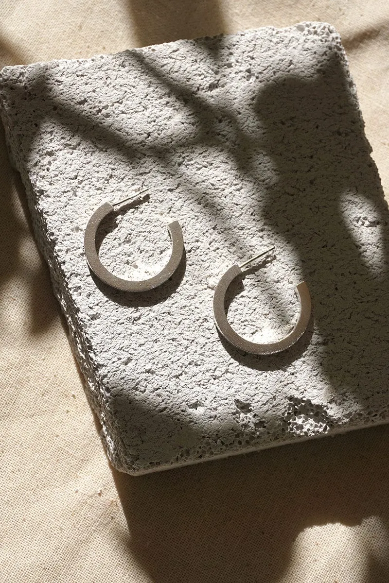 Medium Solid Hoop Earrings - Silver