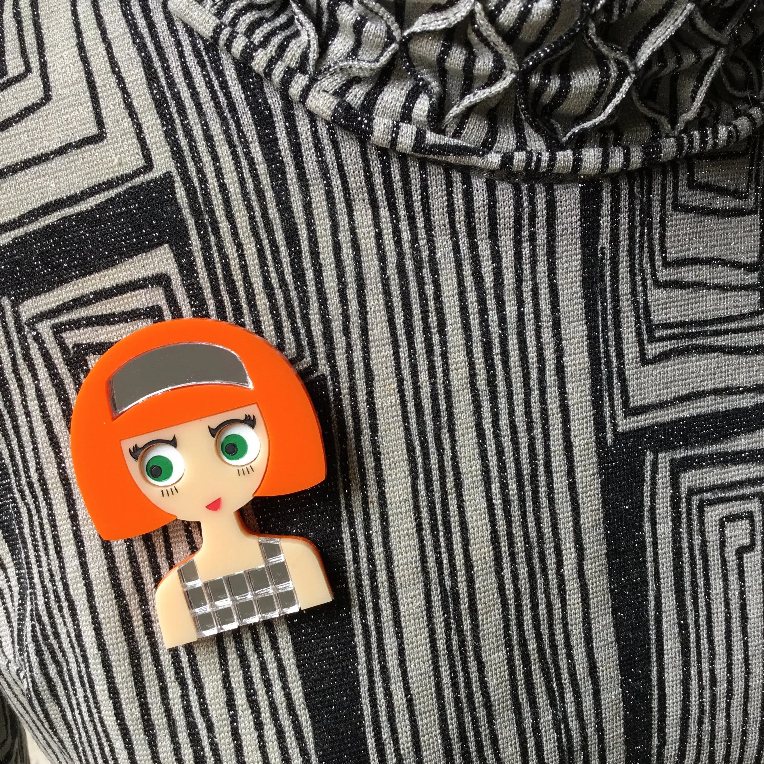 NAOMI Acrylic Brooch - Fashion Girl with a 60s Metallic Dress