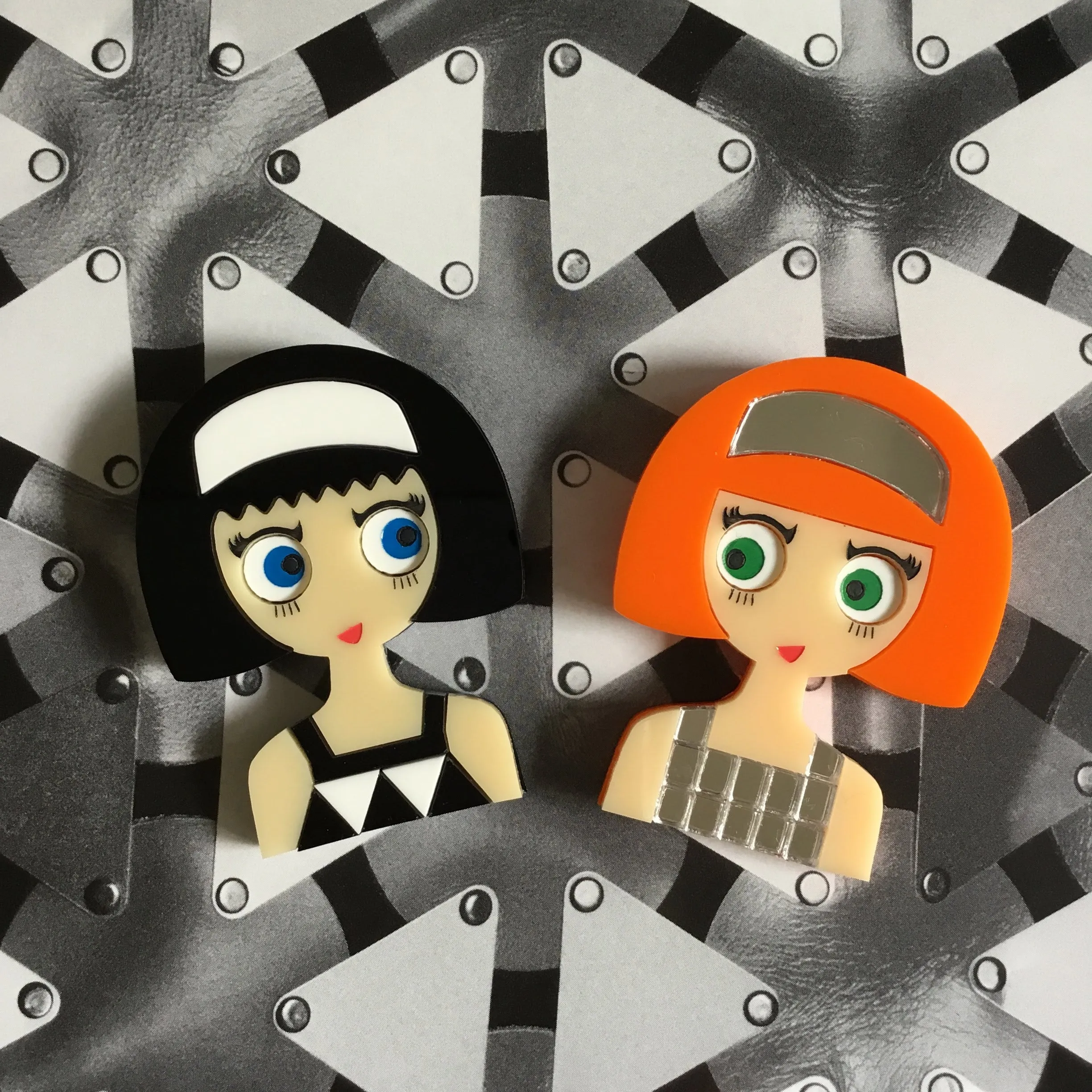 NAOMI Acrylic Brooch - Fashion Girl with a 60s Metallic Dress