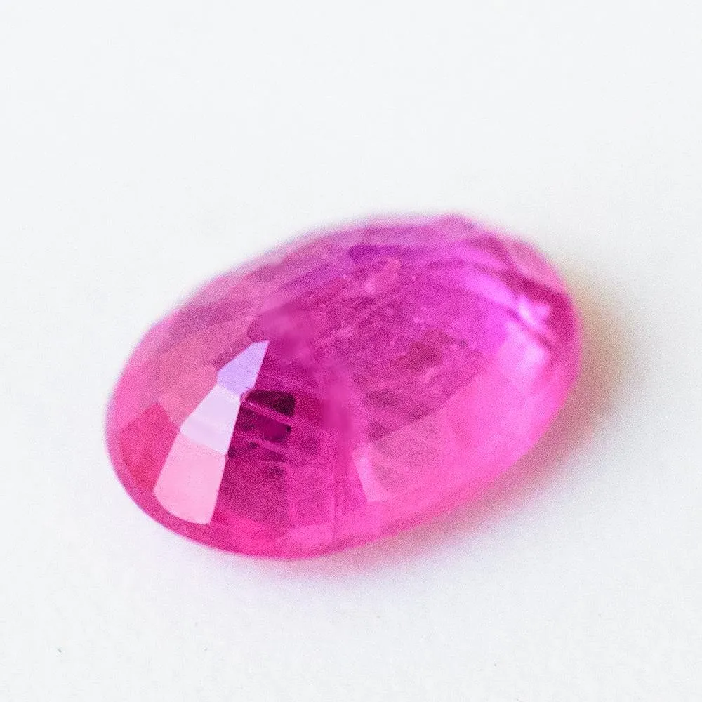 Natural Sapphire Gemstone | Oval Cut Fancy Pink | 1.09 Carats Heated