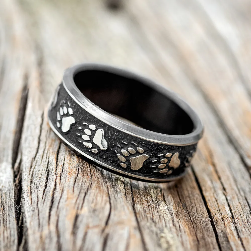 "LEGACY"- CHANNEL EMBOSSED BEAR PAWS WEDDING BAND - SIZE 10