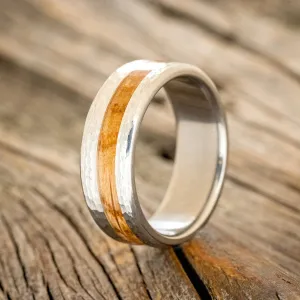 "NIRVANA" - CENTERED WHISKEY BARREL WEDDING RING WITH A HAMMERED FINISH - TITANIUM - SIZE 9 1/2