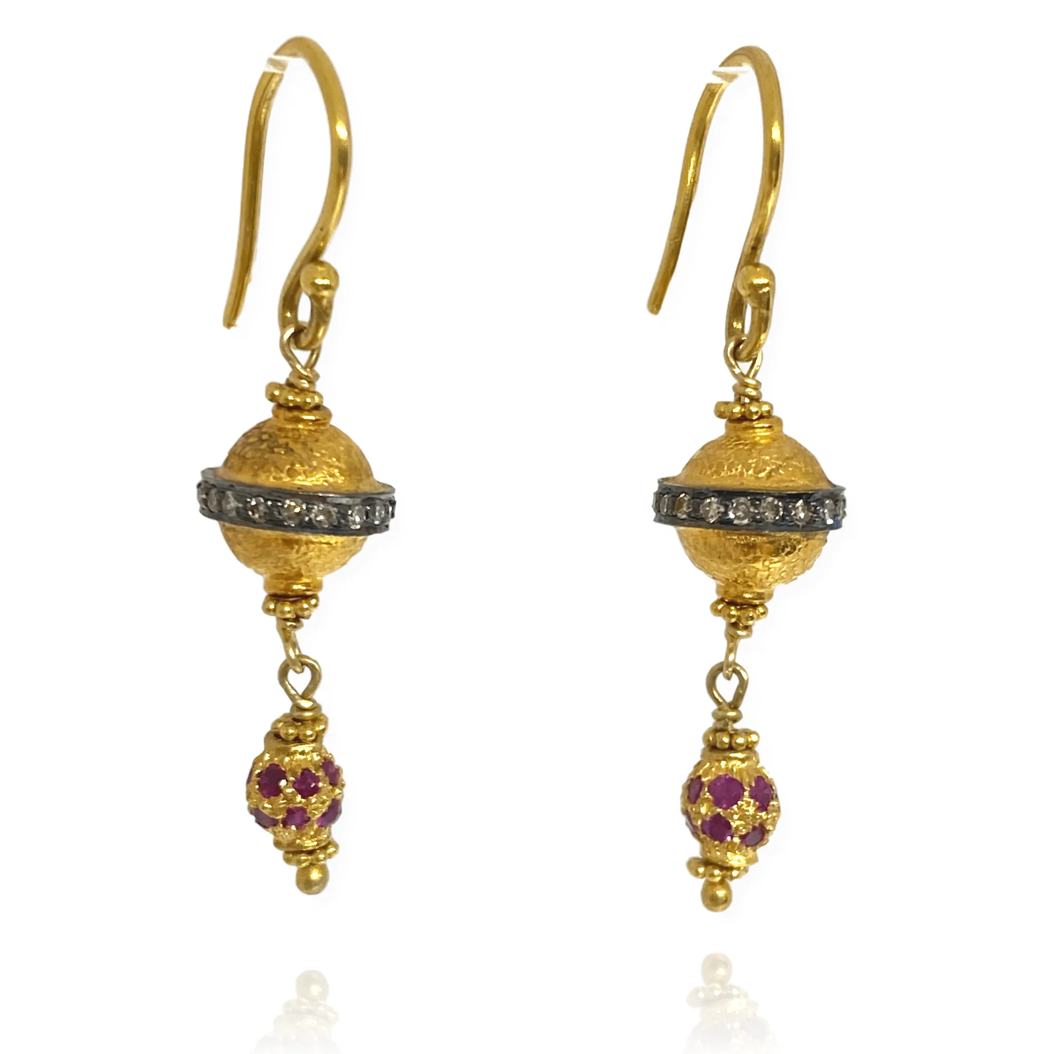 Ruby & Diamond Bali Style Dangle Earrings Shepards Hook 18K Yellow Gold E1683